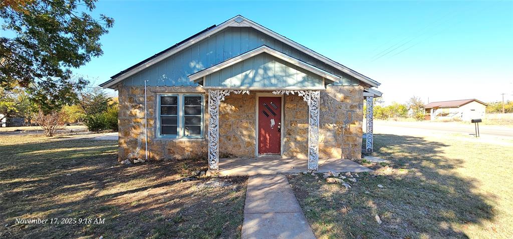 601 Main Street Lawn, TX 79530 - Photo 1 of 1
