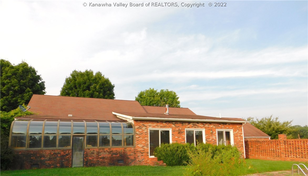 3212 Fisher Ridge Road Kenna, WV 25248 - Photo 4 of 21 Gallery Image 4