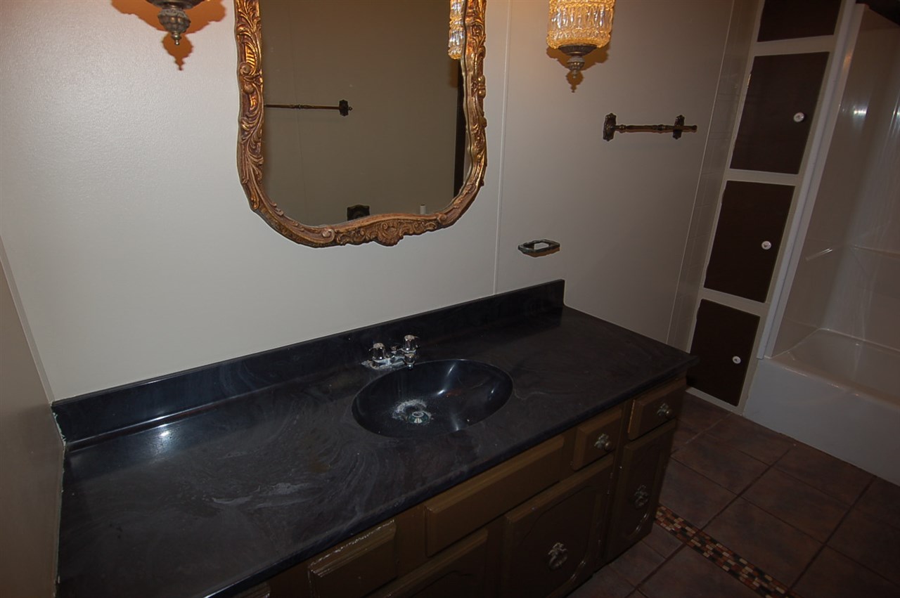 6051 North 43 Road Manton, MI 49663 - Photo 19 of 27 1842290-18.JPG