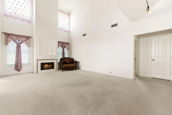 $375,000 | 772 Poplar Court, Lake Dallas, TX 75065