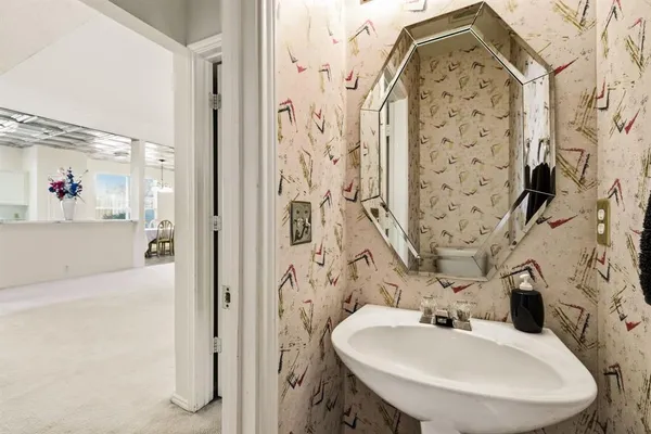 $375,000 | 772 Poplar Court, Lake Dallas, TX 75065