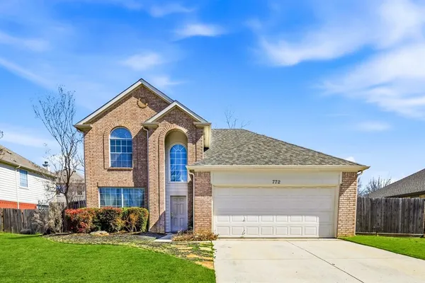 $375,000 | 772 Poplar Court, Lake Dallas, TX 75065