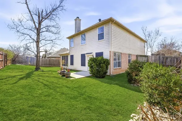 $375,000 | 772 Poplar Court, Lake Dallas, TX 75065