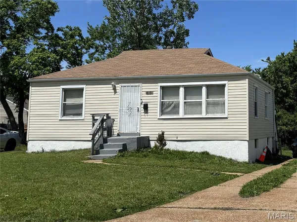 $77,500 | 8235 Zoe Drive, St. Louis, MO 63134