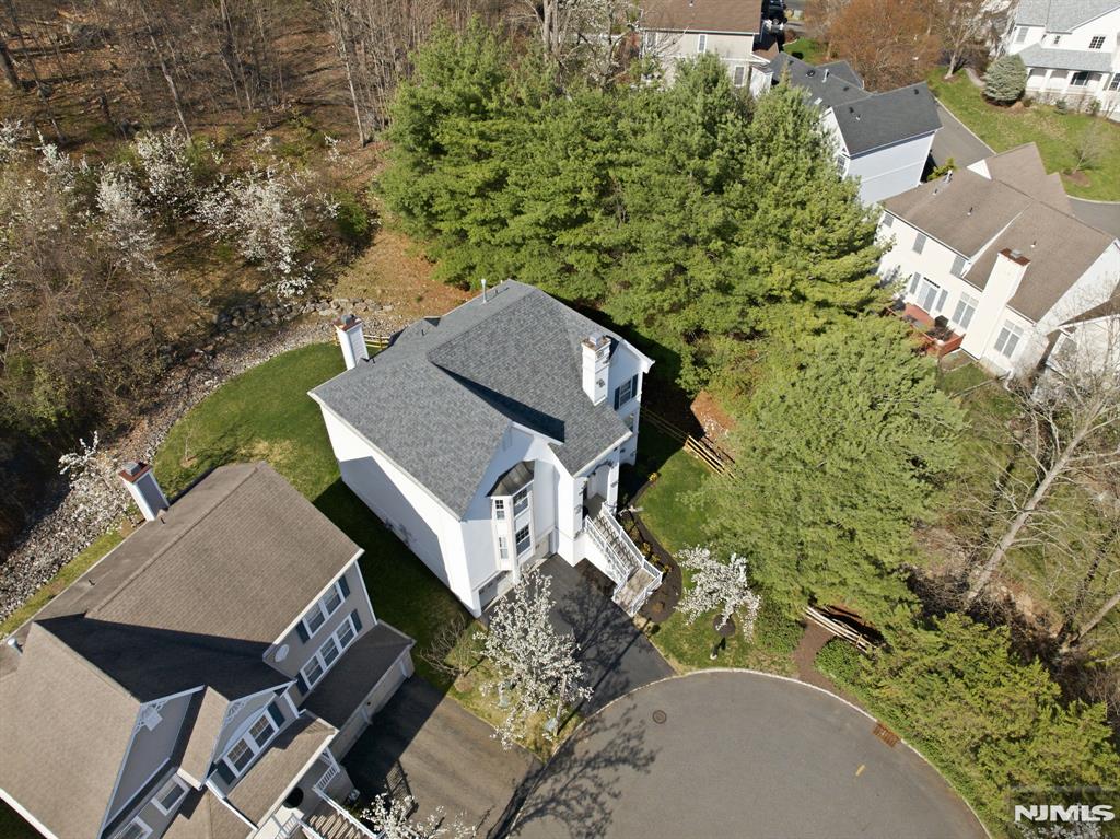 1 Skytop Ridge Oakland, NJ 07436 - Photo 42 of 43