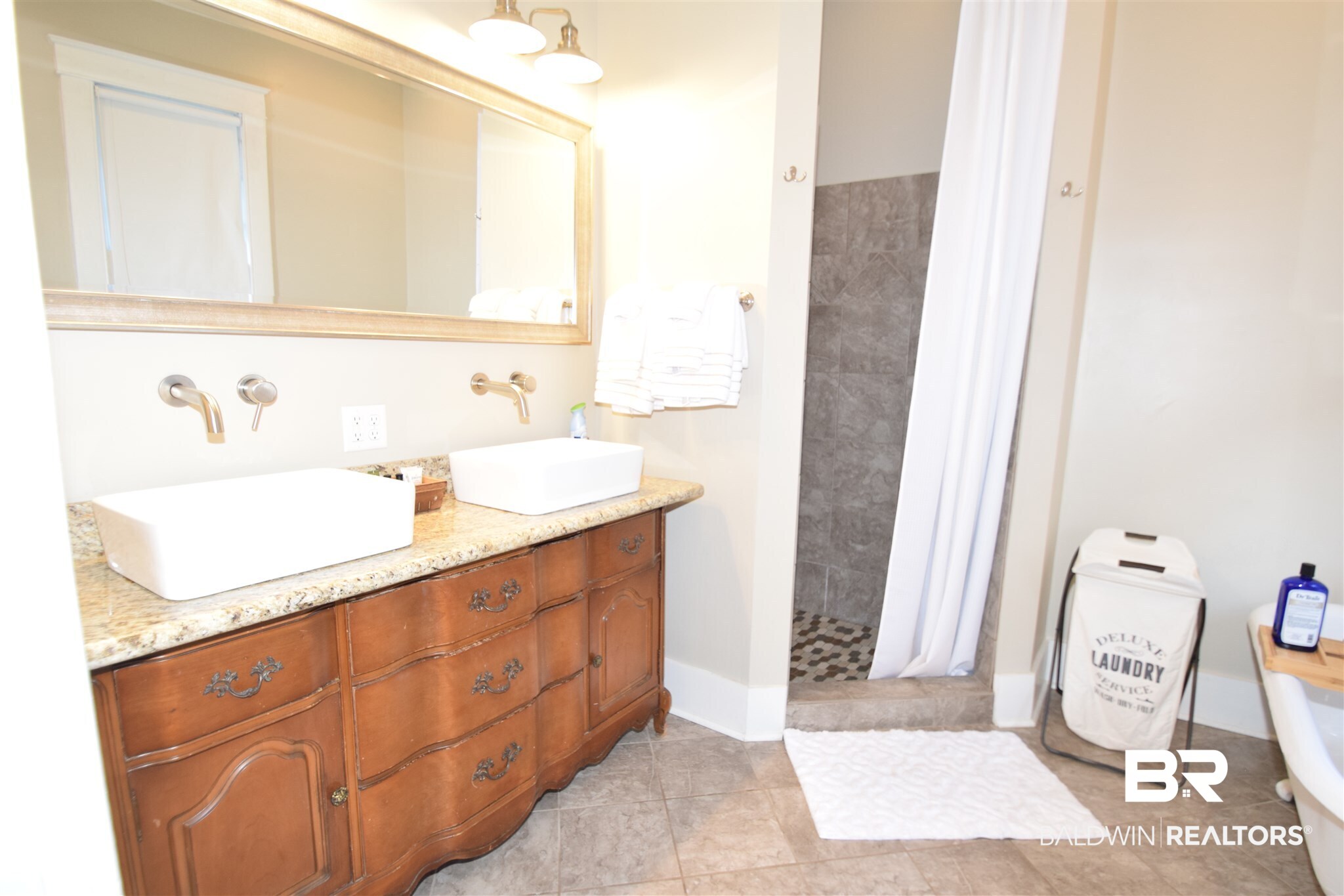 105 Parker Street Mobile, AL 36604 - Photo 19 of 42 Gallery Image 19