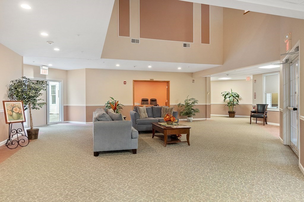 63 Central Street, Unit 204 North Reading, MA 01864 - Photo 24 of 37