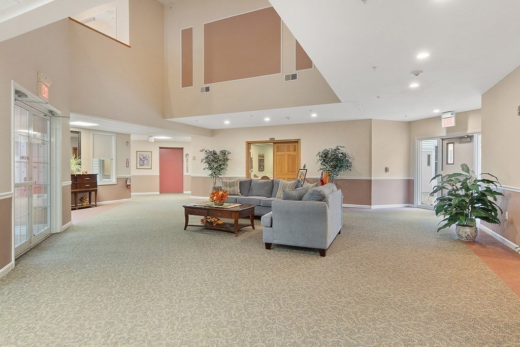 63 Central Street, Unit 204 North Reading, MA 01864 - Photo 25 of 37