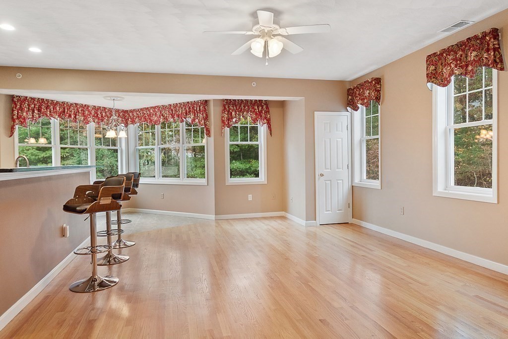 63 Central Street, Unit 204 North Reading, MA 01864 - Photo 9 of 37