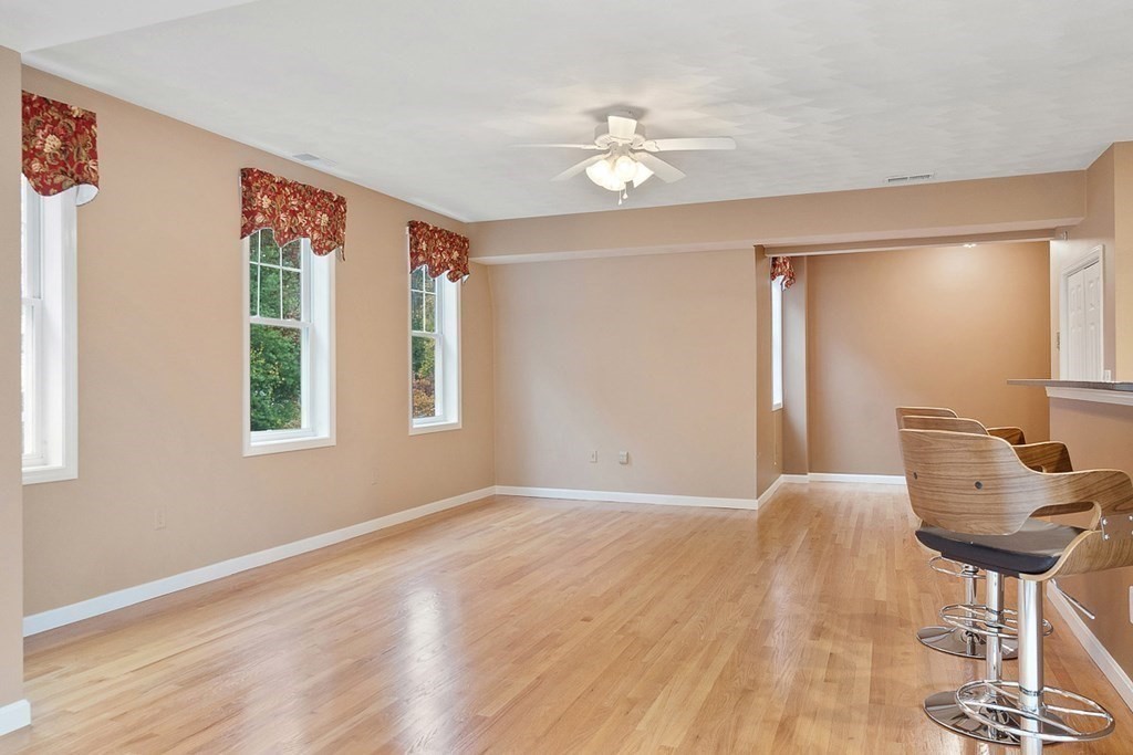 63 Central Street, Unit 204 North Reading, MA 01864 - Photo 10 of 37