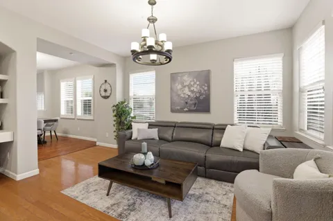 $1,200,000 | 314 Mullinix Way, San Jose, CA 95136