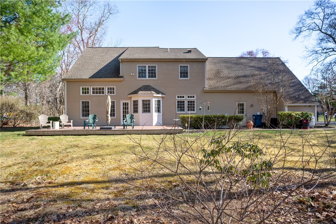 16 Hiscox Road Westerly, RI 02891 - Photo 11 of 41
