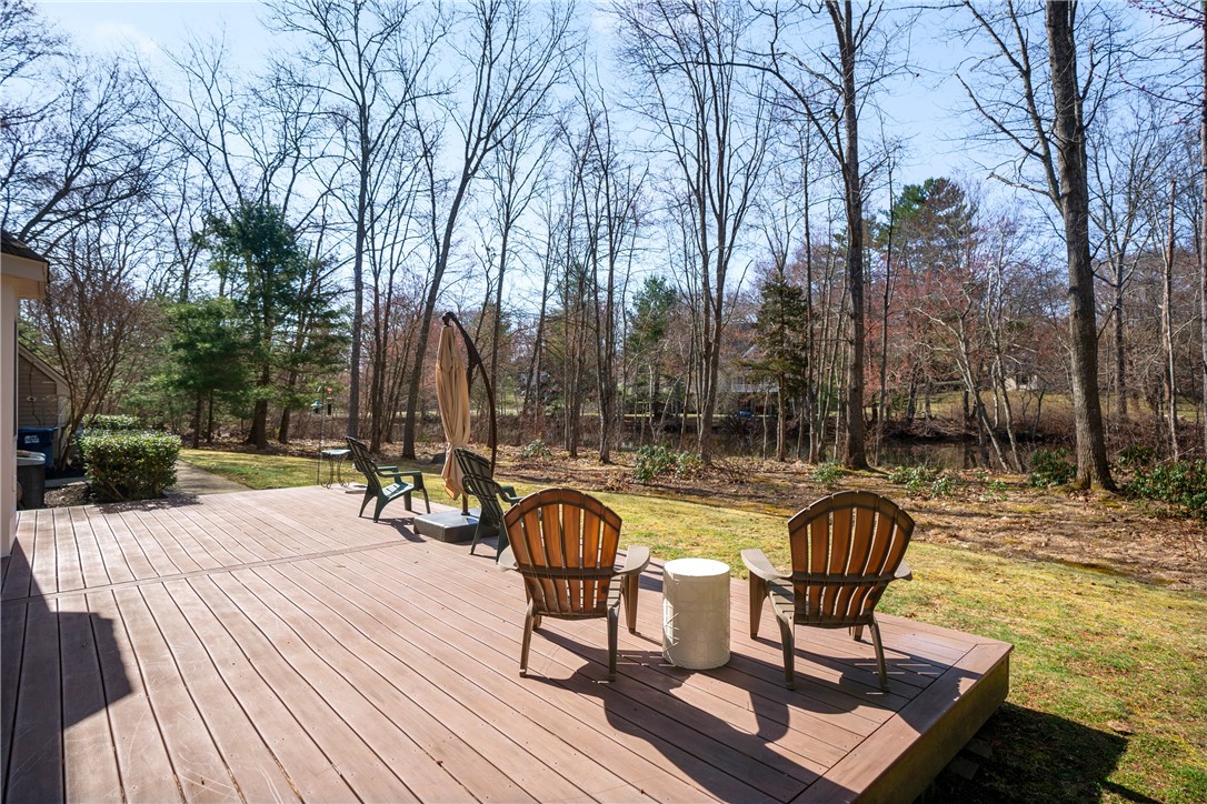 16 Hiscox Road Westerly, RI 02891 - Photo 19 of 41