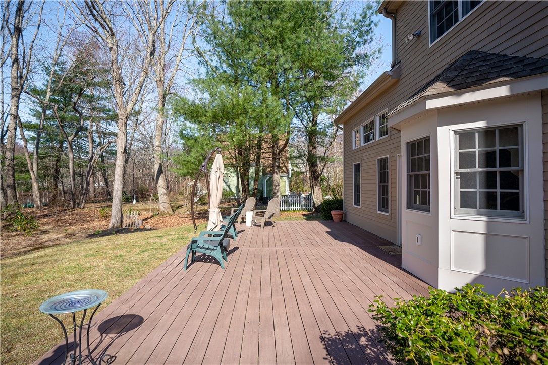 16 Hiscox Road Westerly, RI 02891 - Photo 37 of 41