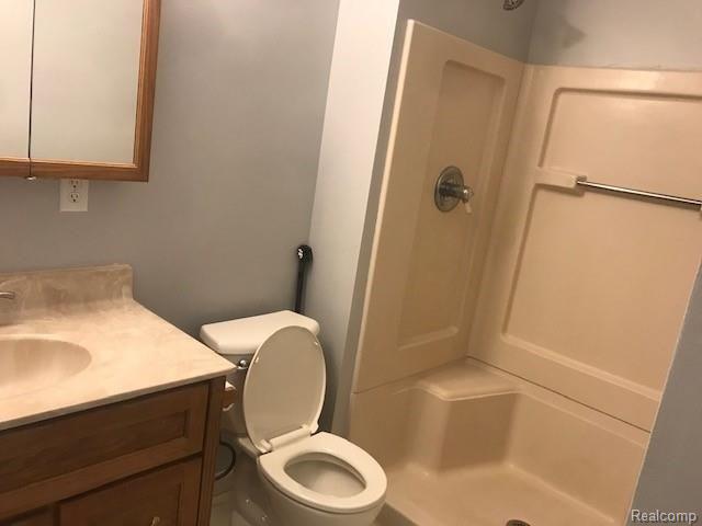 3311 North Center Road Flint, MI 48506 - Photo 10 of 27