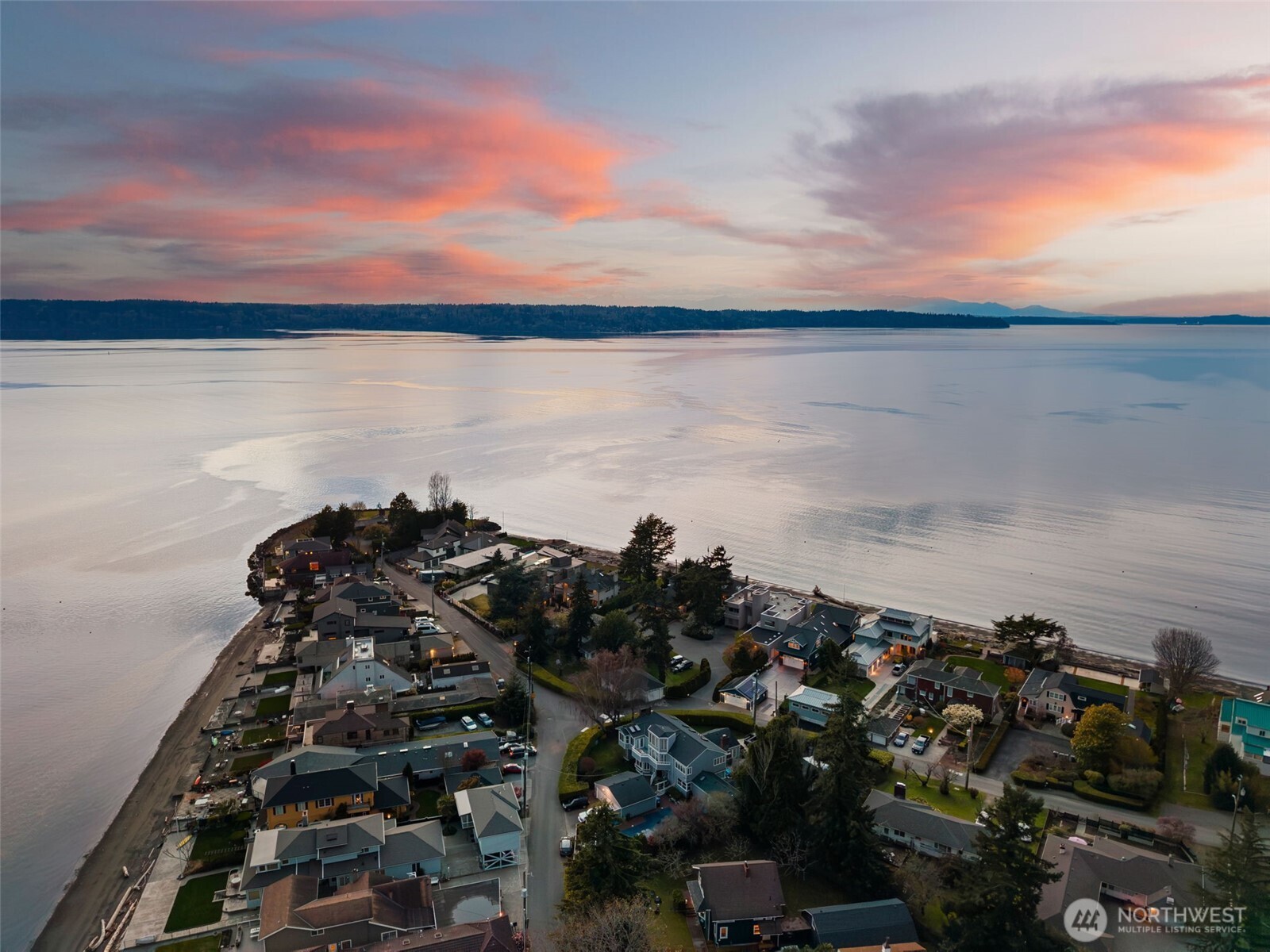 9 Southwest 3 Tree Point Lane Burien, WA 98166 - Photo 36 of 37