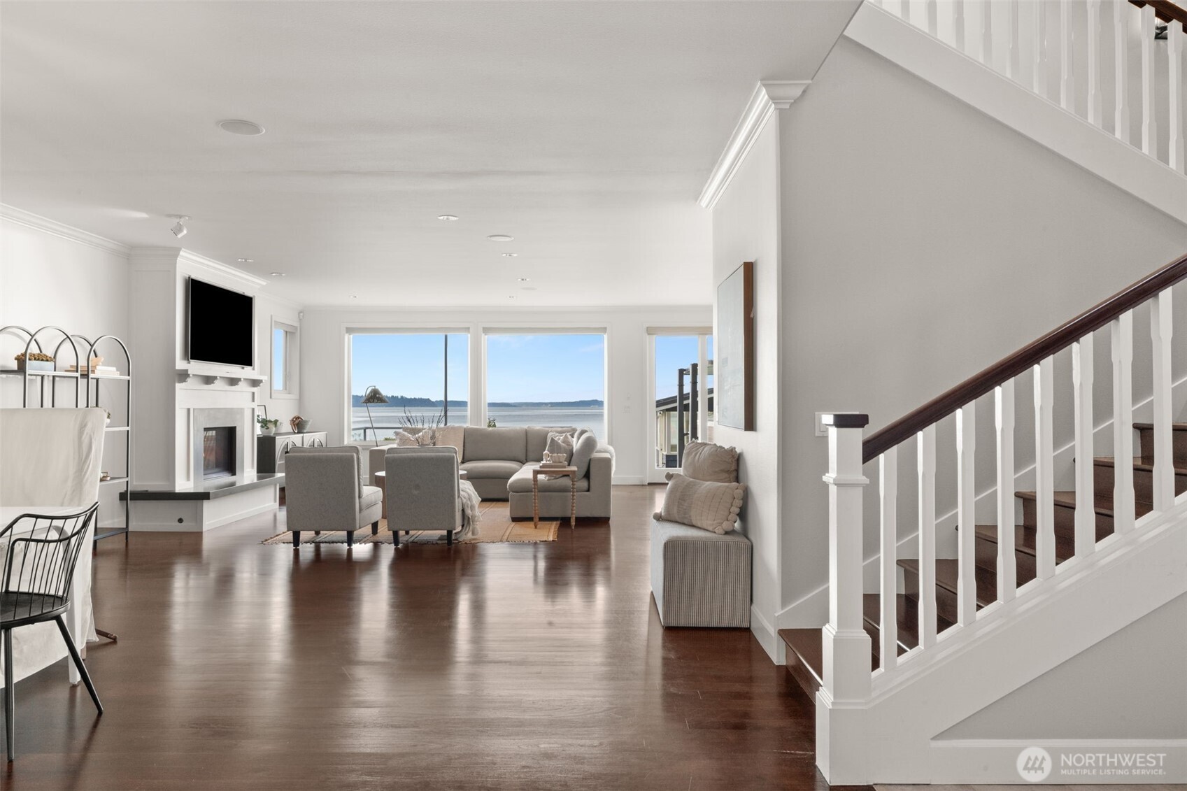 9 Southwest 3 Tree Point Lane Burien, WA 98166 - Photo 5 of 37