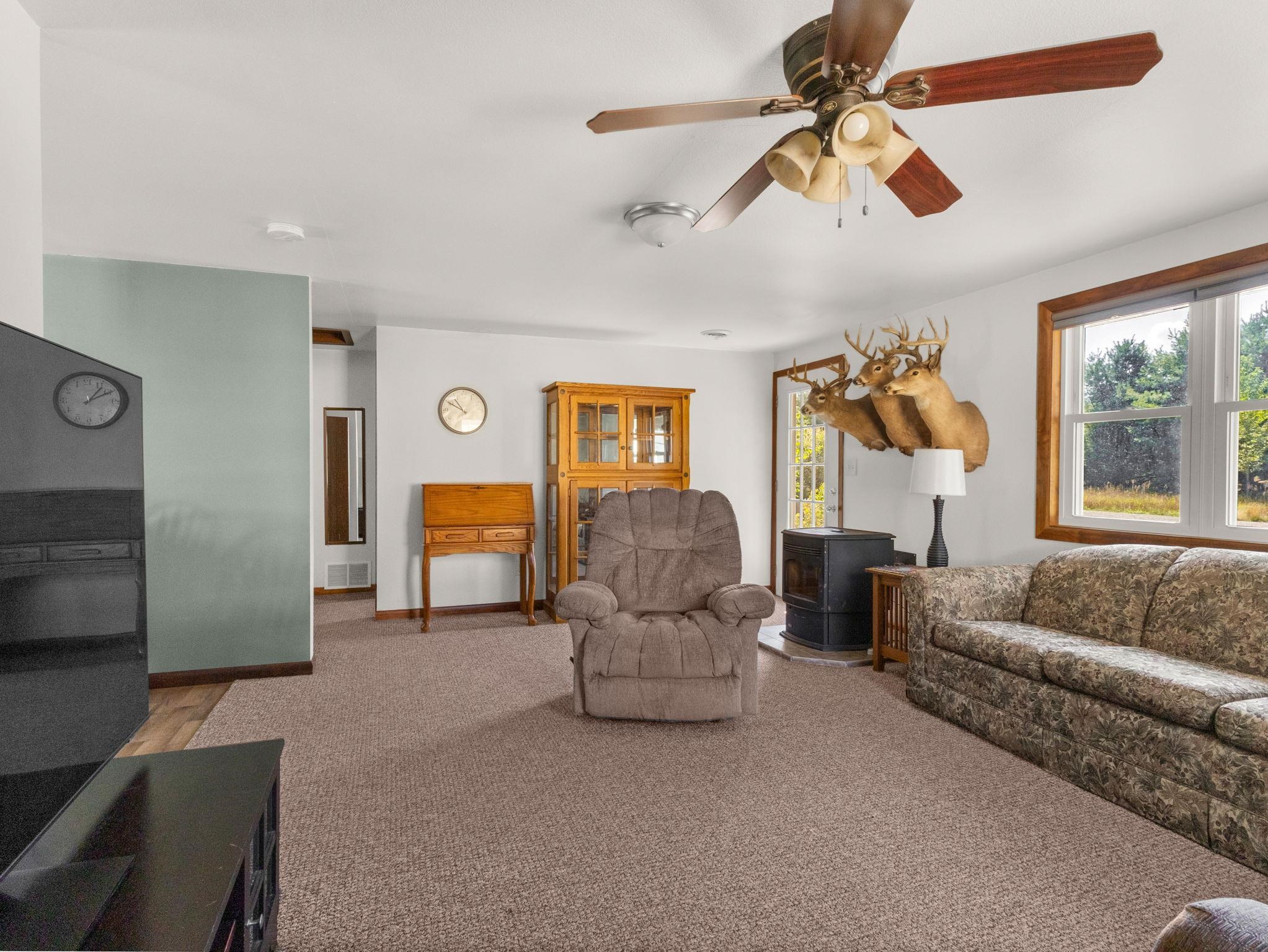 N3159 Seward Heights Road Peshtigo, WI 54157 - Photo 4 of 31 Gallery Image 4
