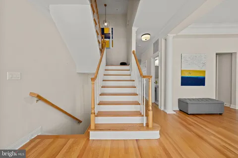 $1,275,000 | 8609 Terrace Garden Way, Bethesda, MD 20814