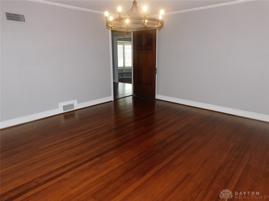 2401 Signal Hill Road Springfield, OH 45504 - Photo 18 of 40