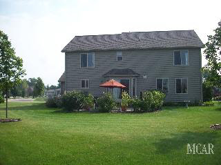 403 Golfview Way Monroe, MI 48162 - Photo 9 of 10 950689-8.JPG