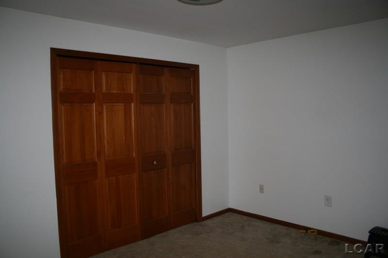 7742 Case Road Brooklyn, MI 49230 - Photo 9 of 12 31230240-8.JPG