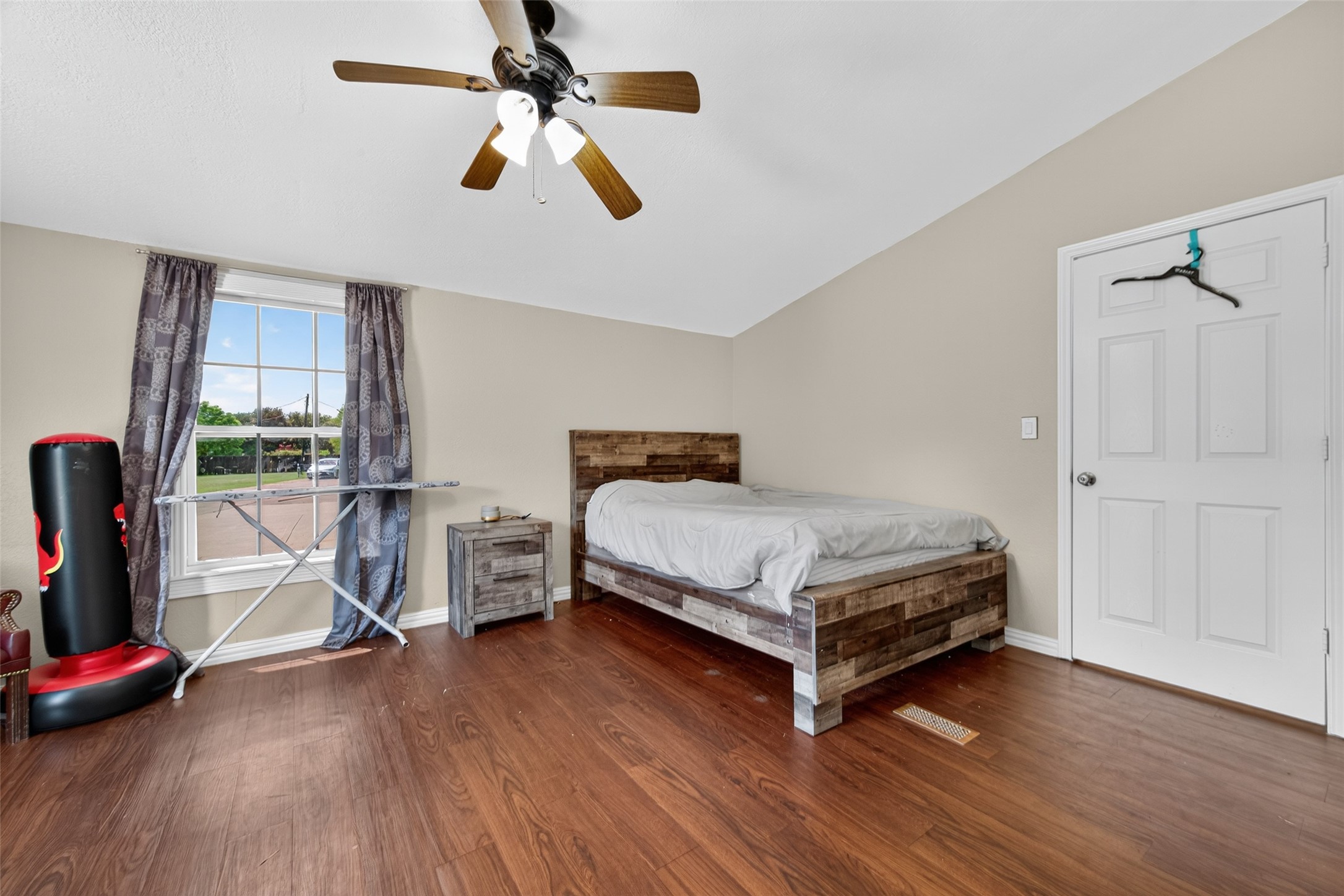 153 County Road 4907 Dayton, TX 77535 - Photo 22 of 41