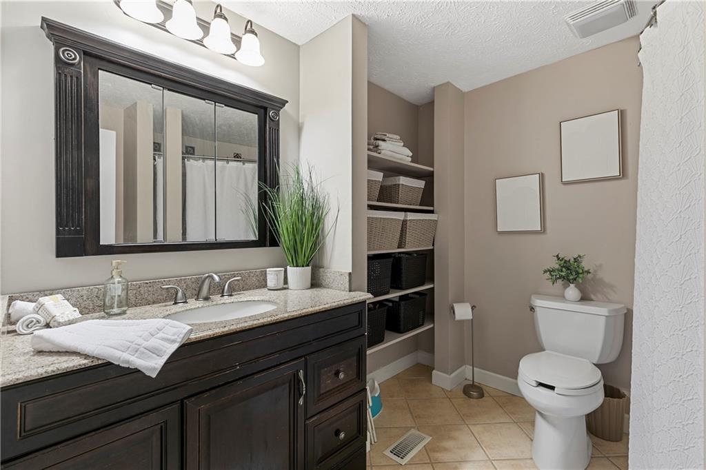 2656 Shaw Road Marietta, GA 30066 - Photo 28 of 36