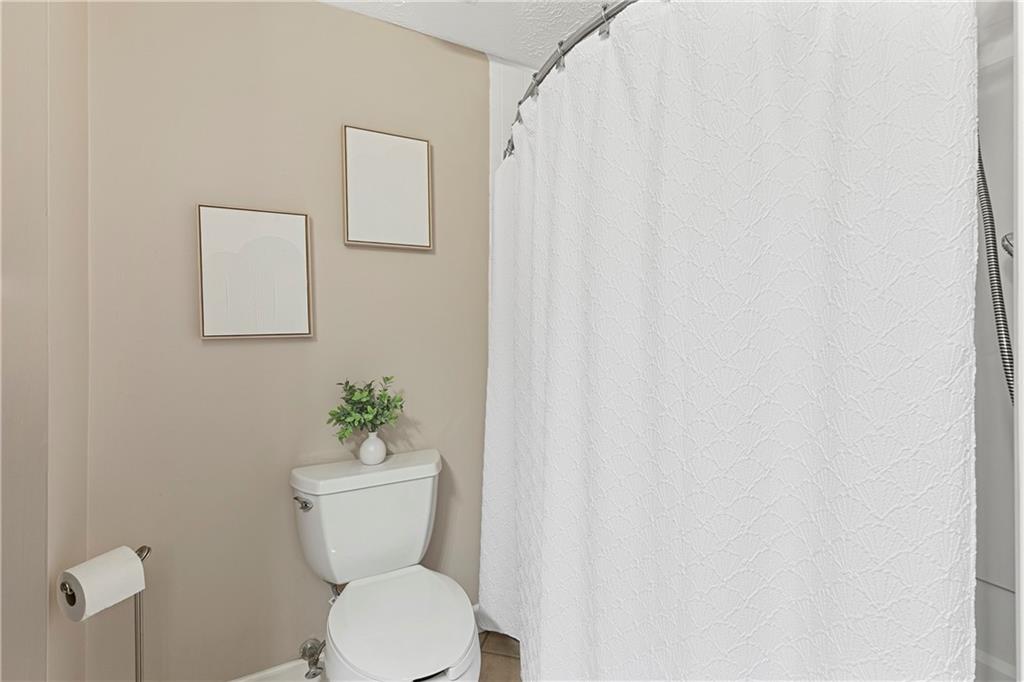 2656 Shaw Road Marietta, GA 30066 - Photo 29 of 36