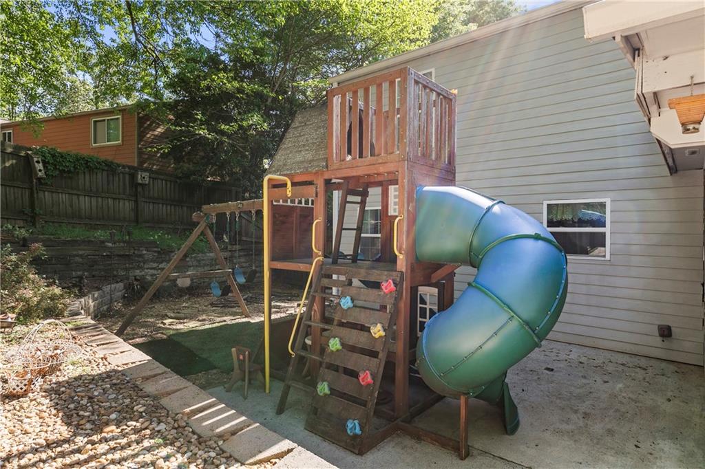 2656 Shaw Road Marietta, GA 30066 - Photo 33 of 36