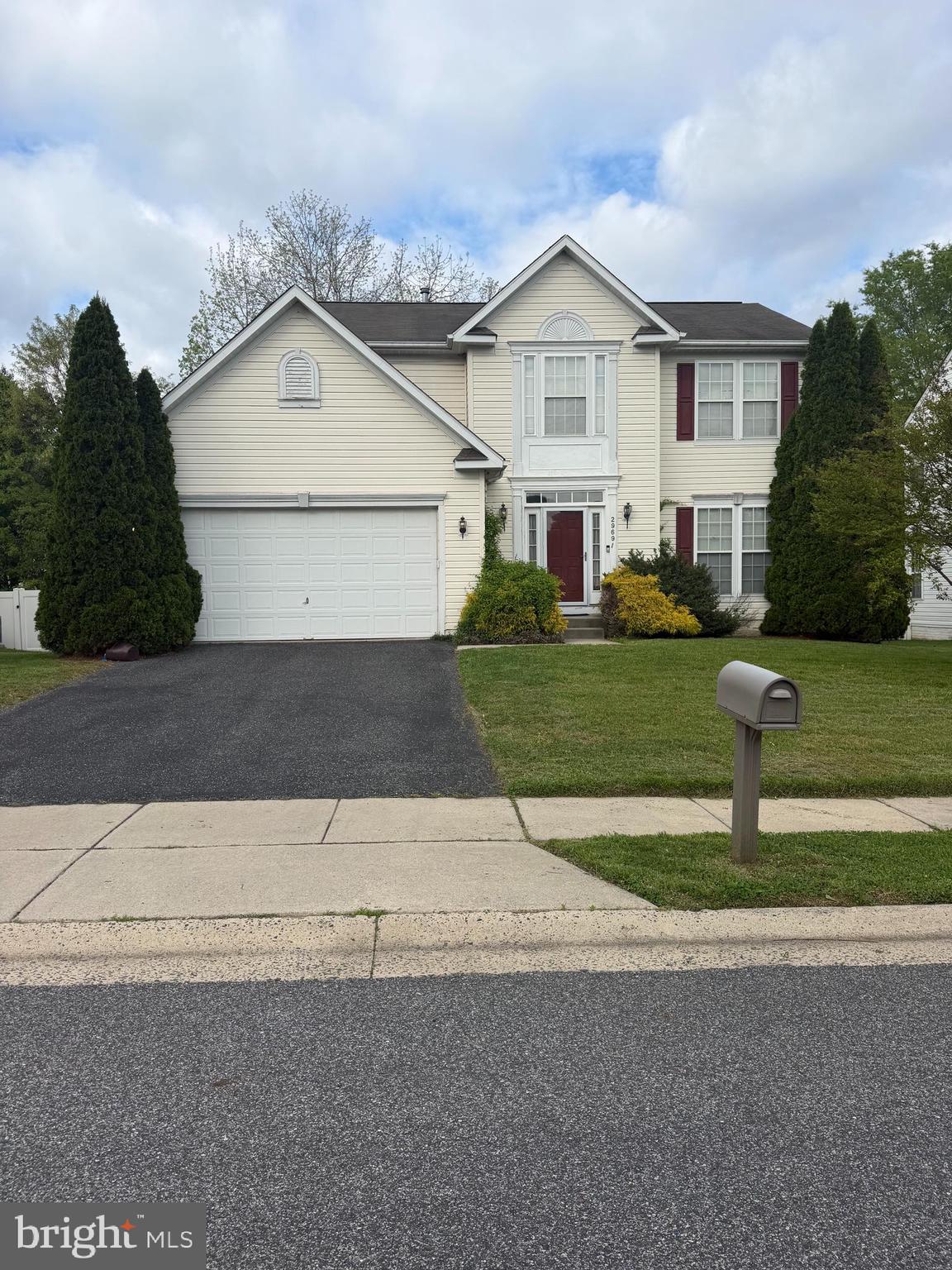 2969 Siwanoy Drive Edgewood, MD 21040 - Photo 1 of 12 a view of a yard in front view of a house