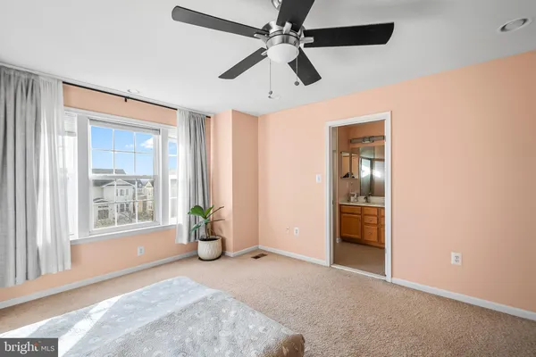 $3,195 | 20916 Houseman Terrace, Ashburn, VA 20148