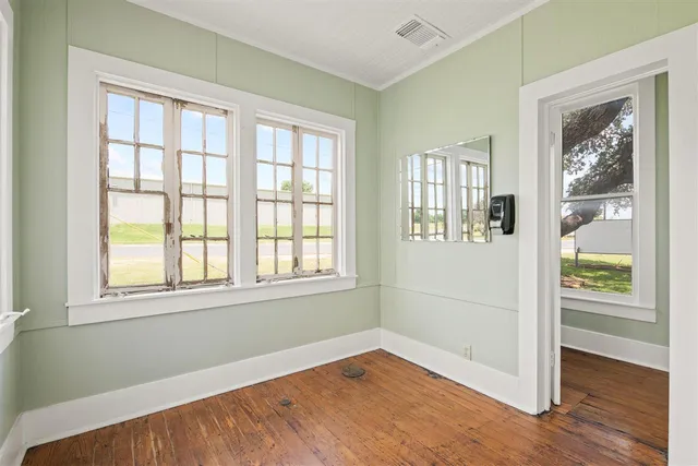 $465,000 | 106 Legion Drive, Llano, TX 78643