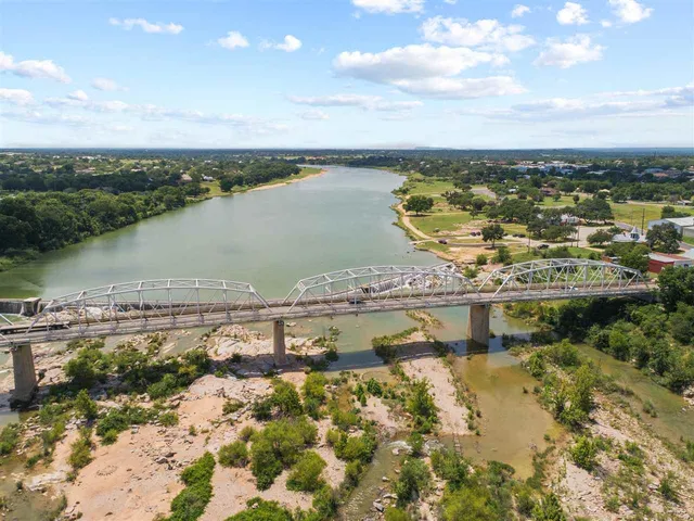 $465,000 | 106 Legion Drive, Llano, TX 78643