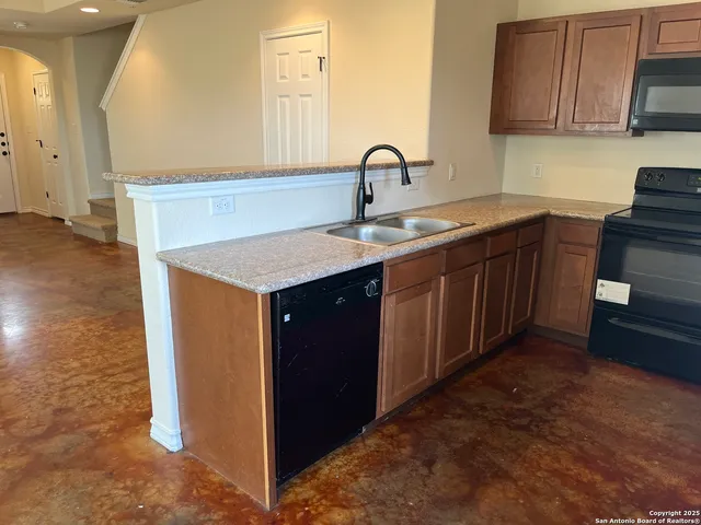 $1,225 | 16832 Dancing Ava, Unit 1, Selma, TX 78154