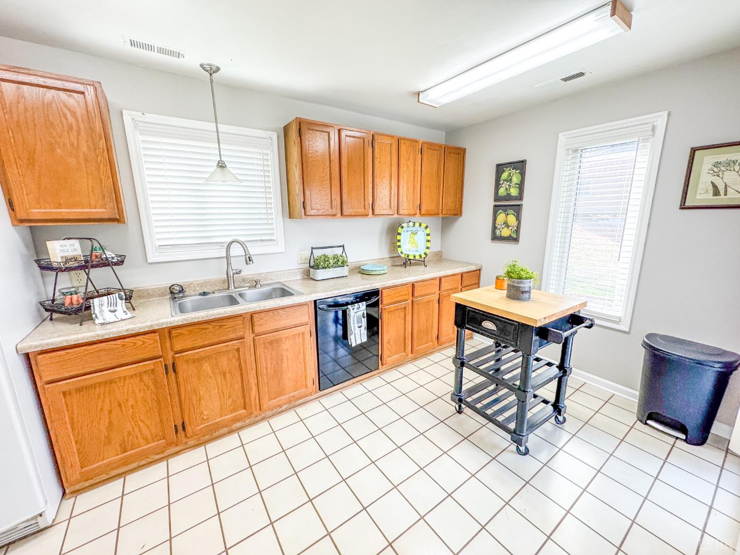 101 Manor Drive, Unit A Forest, VA 24551 - Photo 29 of 39