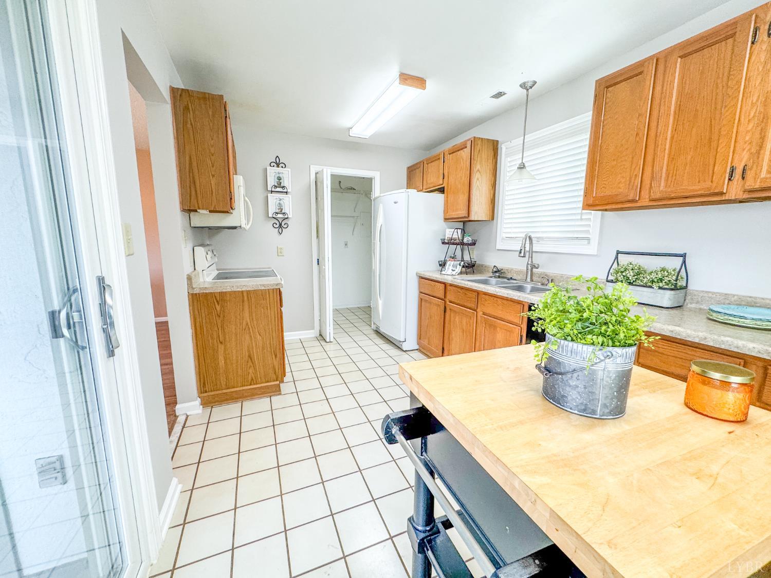 101 Manor Drive, Unit A Forest, VA 24551 - Photo 30 of 39