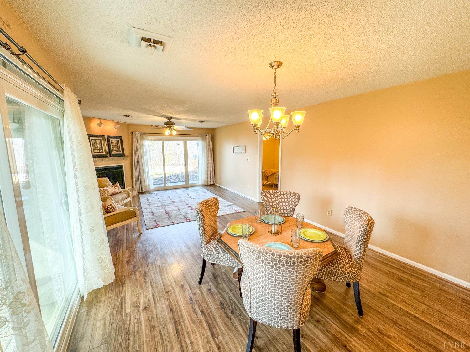 101 Manor Drive, Unit A Forest, VA 24551 - Photo 7 of 39