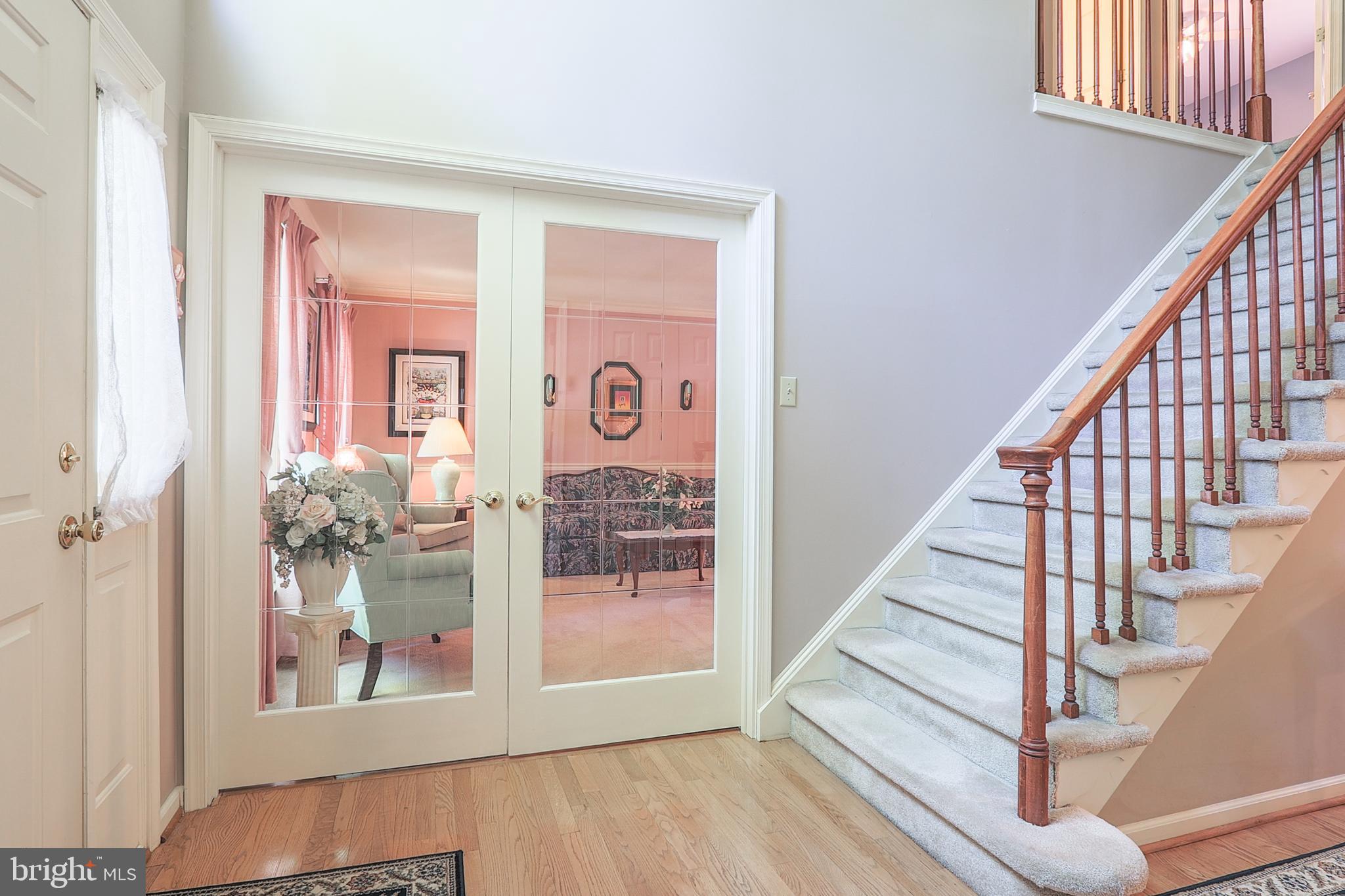 9 Montague Road Newark, DE 19713 - Photo 9 of 46 Foyer