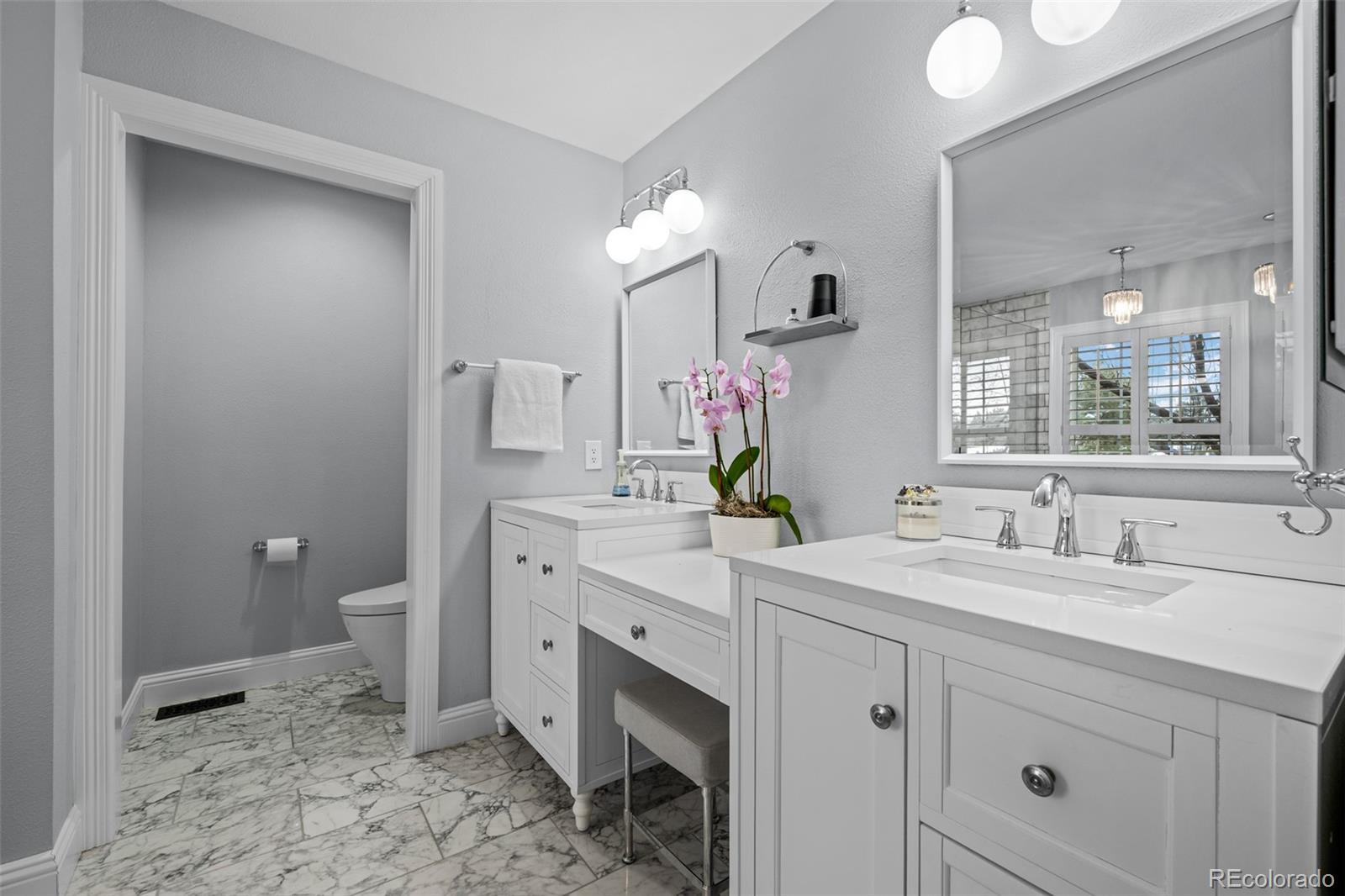 725 Front Range Road Littleton, CO 80120 - Photo 25 of 50