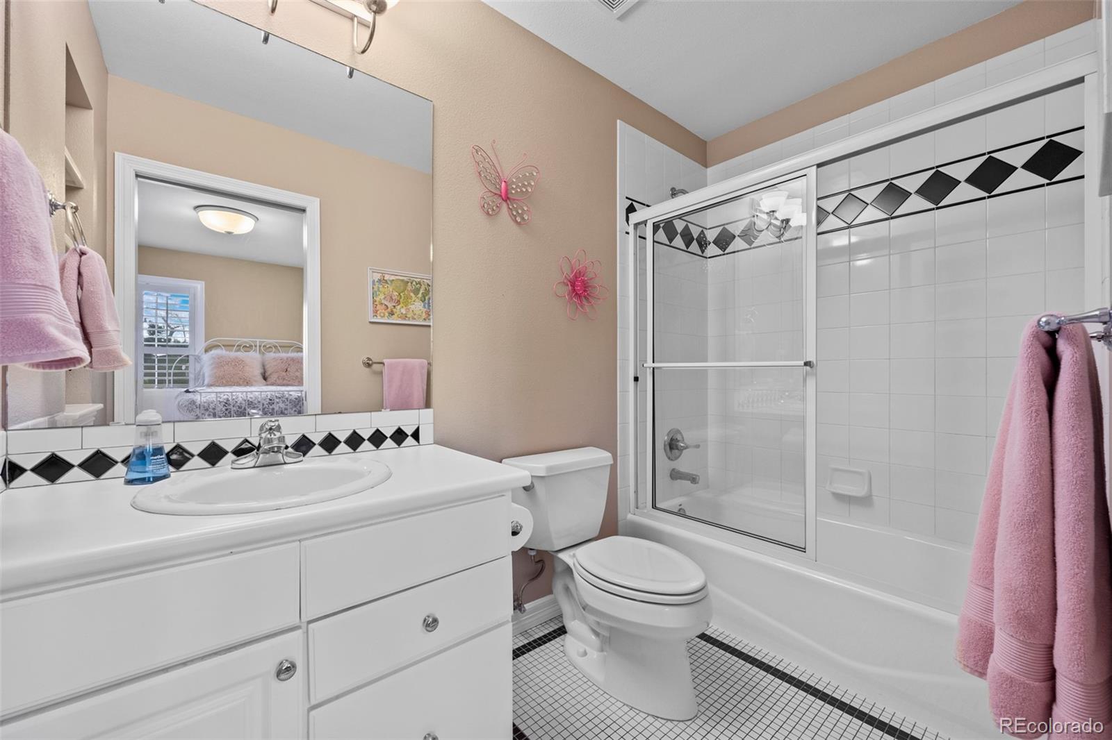 725 Front Range Road Littleton, CO 80120 - Photo 30 of 50