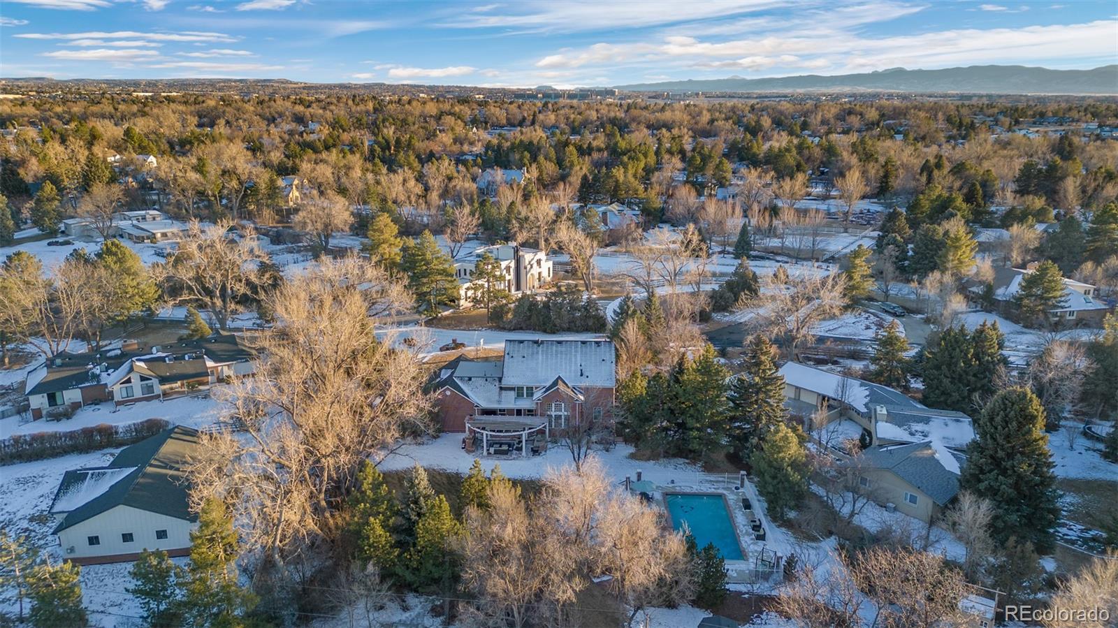 725 Front Range Road Littleton, CO 80120 - Photo 5 of 50