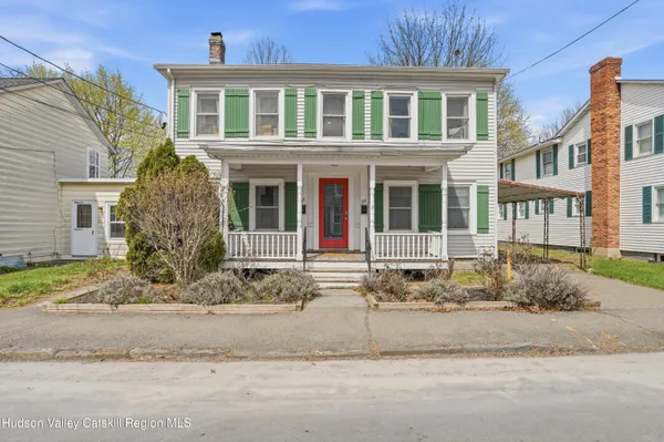 $425,000 | 95-97 Livingston Street, Saugerties, NY 12477