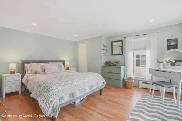 $425,000 | 95-97 Livingston Street, Saugerties, NY 12477