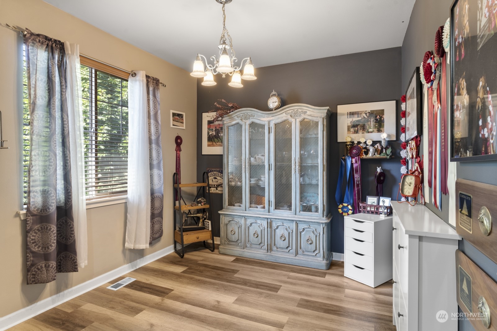 1330 Farina Loop Southeast Olympia, WA 98513 - Photo 11 of 35 a view of a livingroom with furniture and window