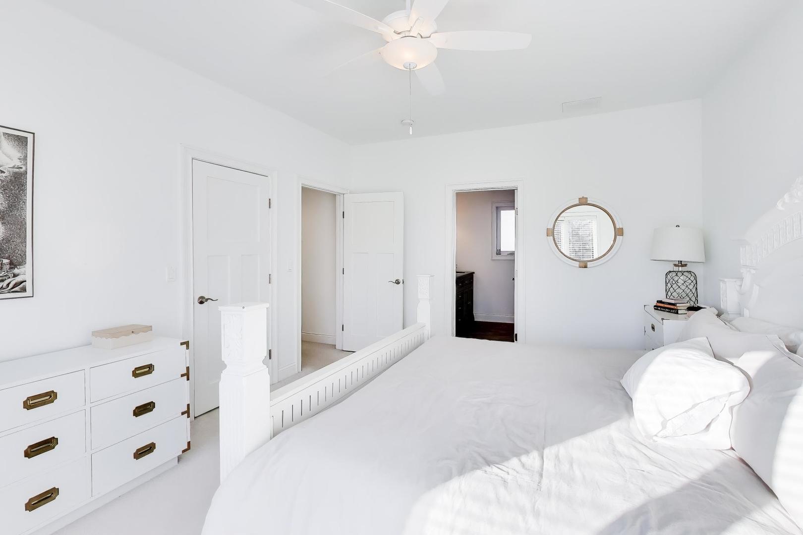 229 North Myrtle Avenue Elmhurst, IL 60126 - Photo 22 of 43 a bedroom with a bed and a chandelier