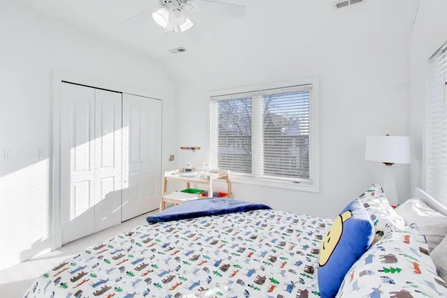 $4,850 | 229 North Myrtle Avenue, Elmhurst, IL 60126