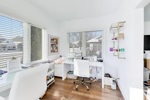 $4,850 | 229 North Myrtle Avenue, Elmhurst, IL 60126