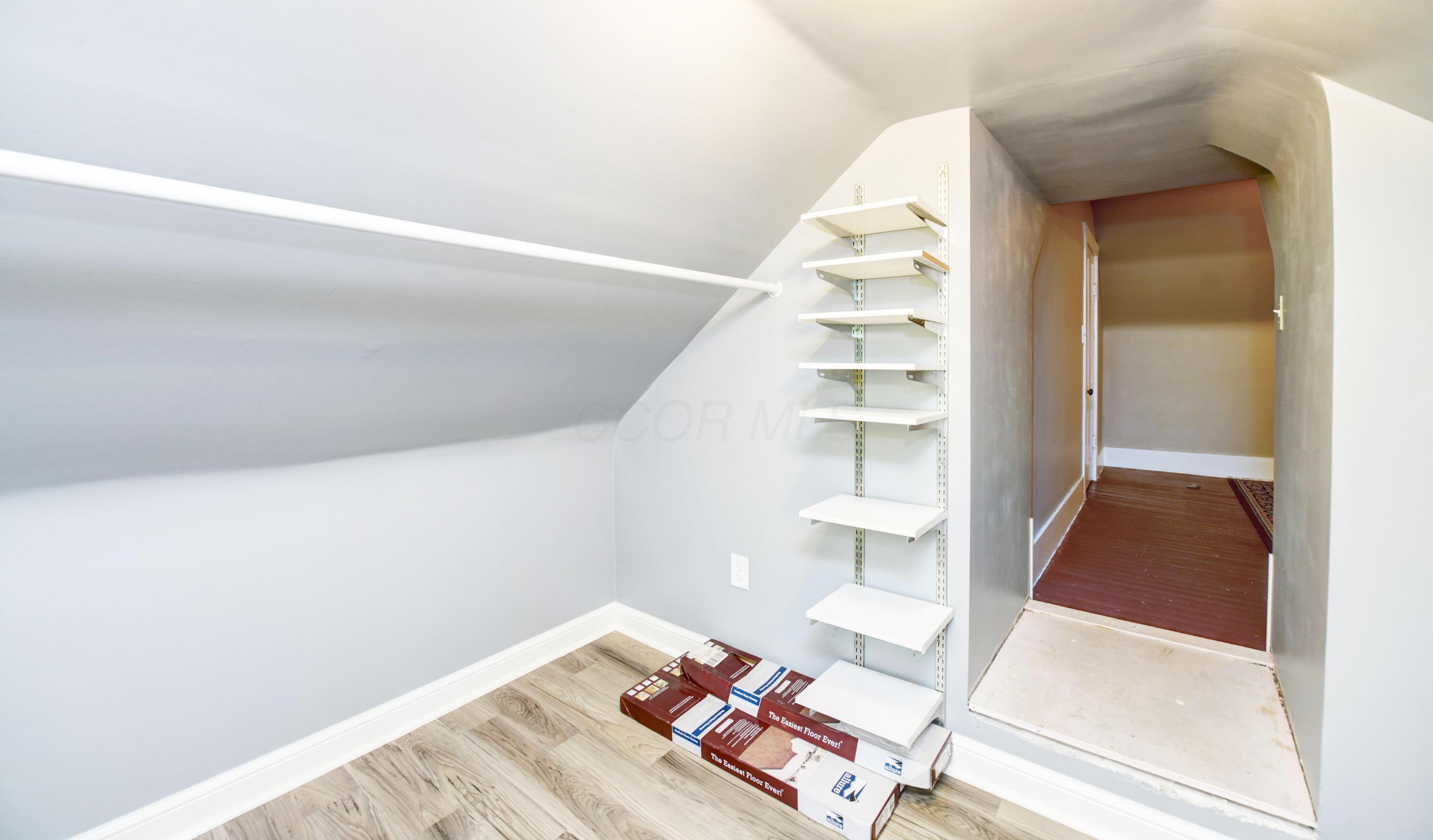 6990 Bader Road Northwest Baltimore, OH 43105 - Photo 27 of 45 Closet