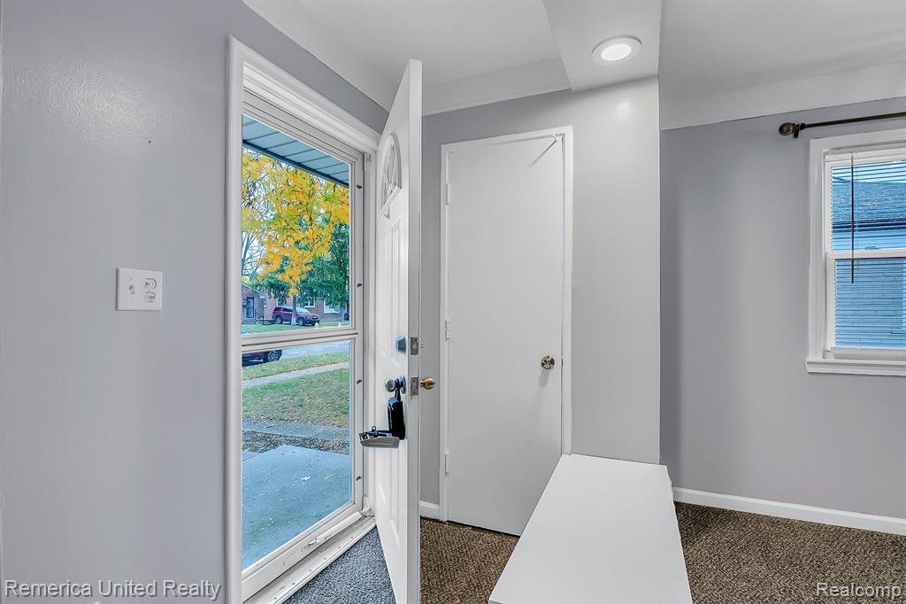 387 Longfellow Inkster, MI 48141 - Photo 6 of 22